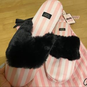 Victoria secret slippers Size L